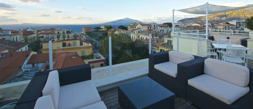 Hotel Plaza Sorrento Exterior photo